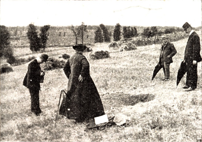 standby for saint-sauveur impact pit photo